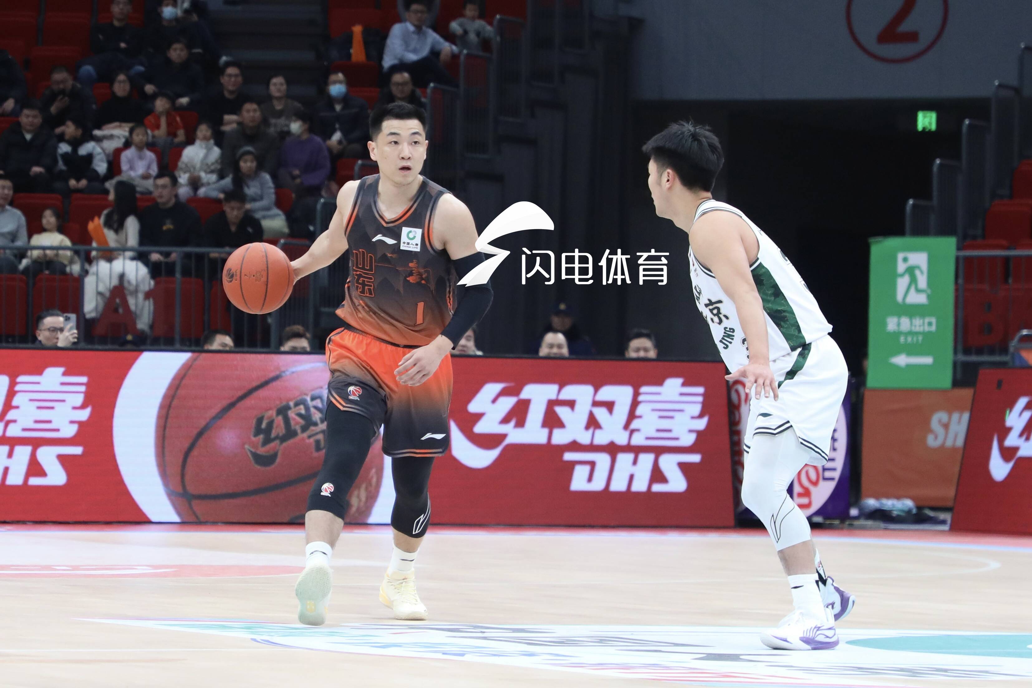 万博体育官网-山东男篮今夜门线救险集结日广东宏远备战NBA常规赛，连对手都承认：波尔图篮板制胜备战NBA季后赛的简单介绍